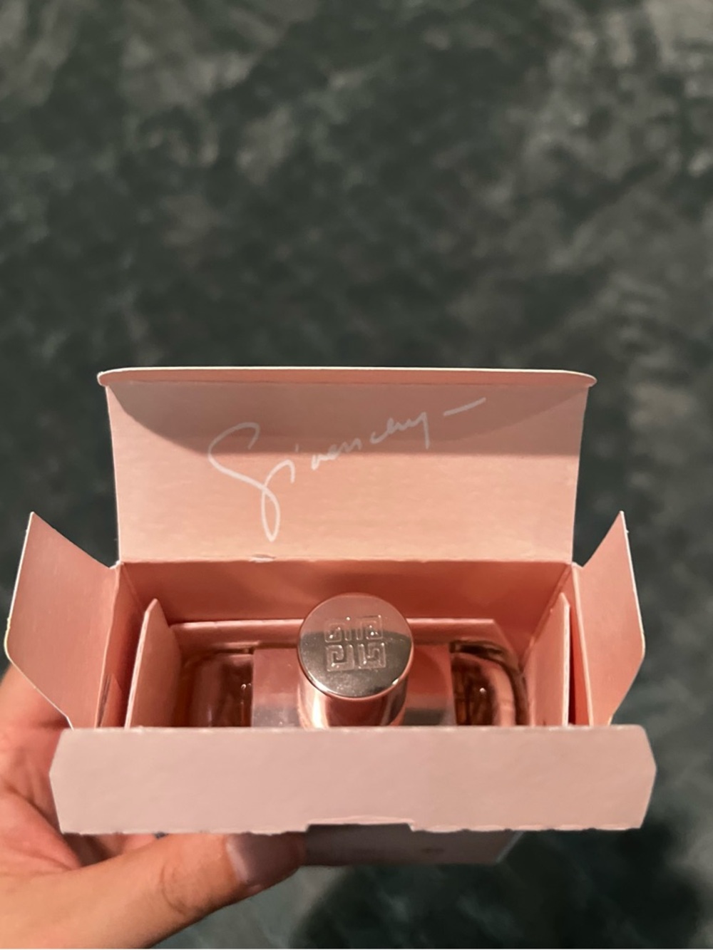 Givenchy Irresistible Eau de Parfum - Blush Pink - Picture 5 of 9